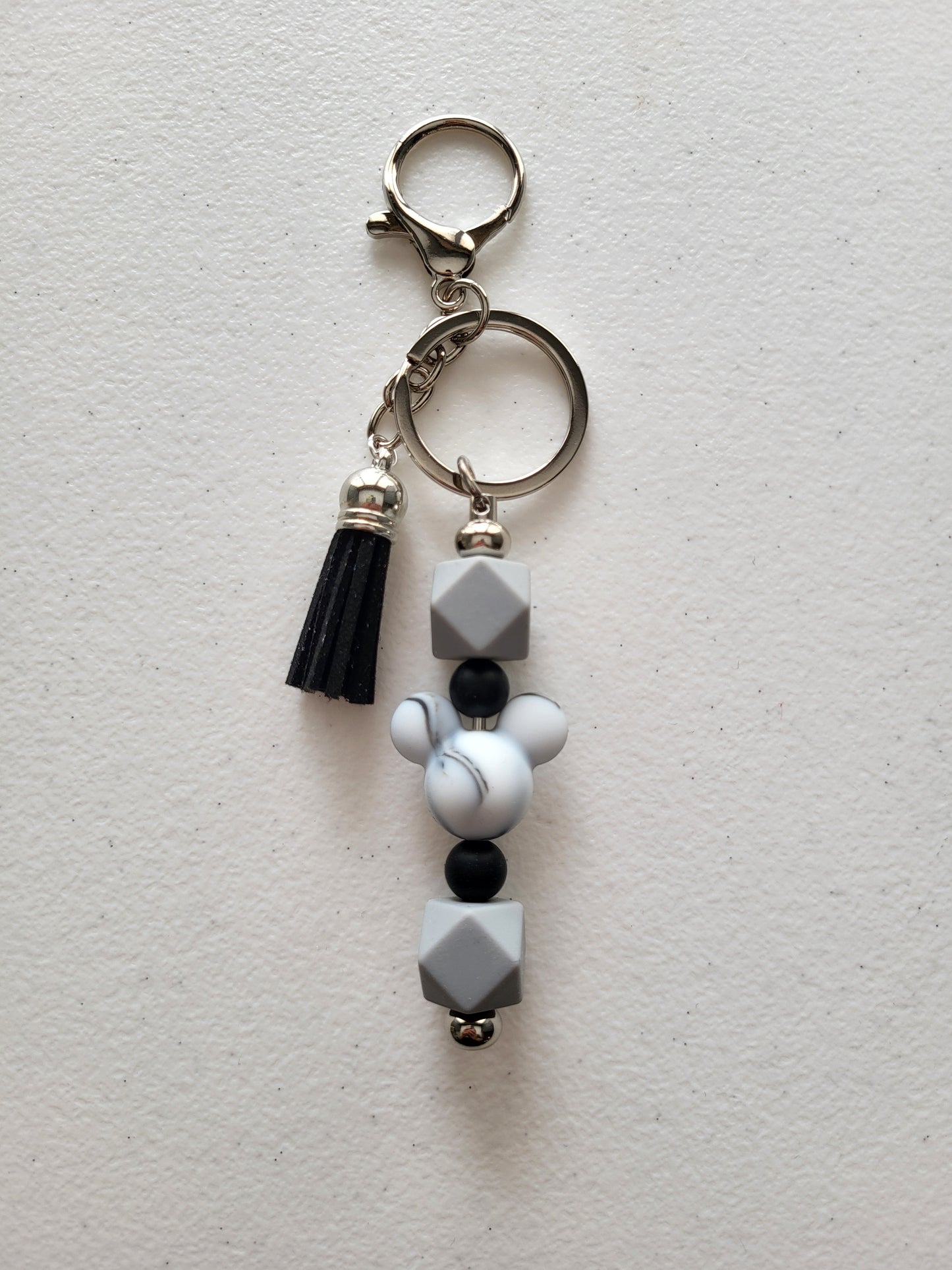 Llaveros con barra de cuentas