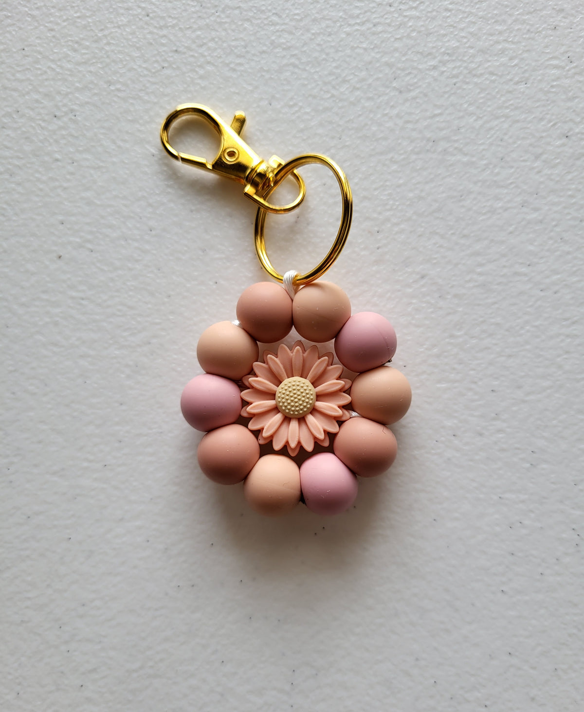 Classic Daisy Beaded Keychains