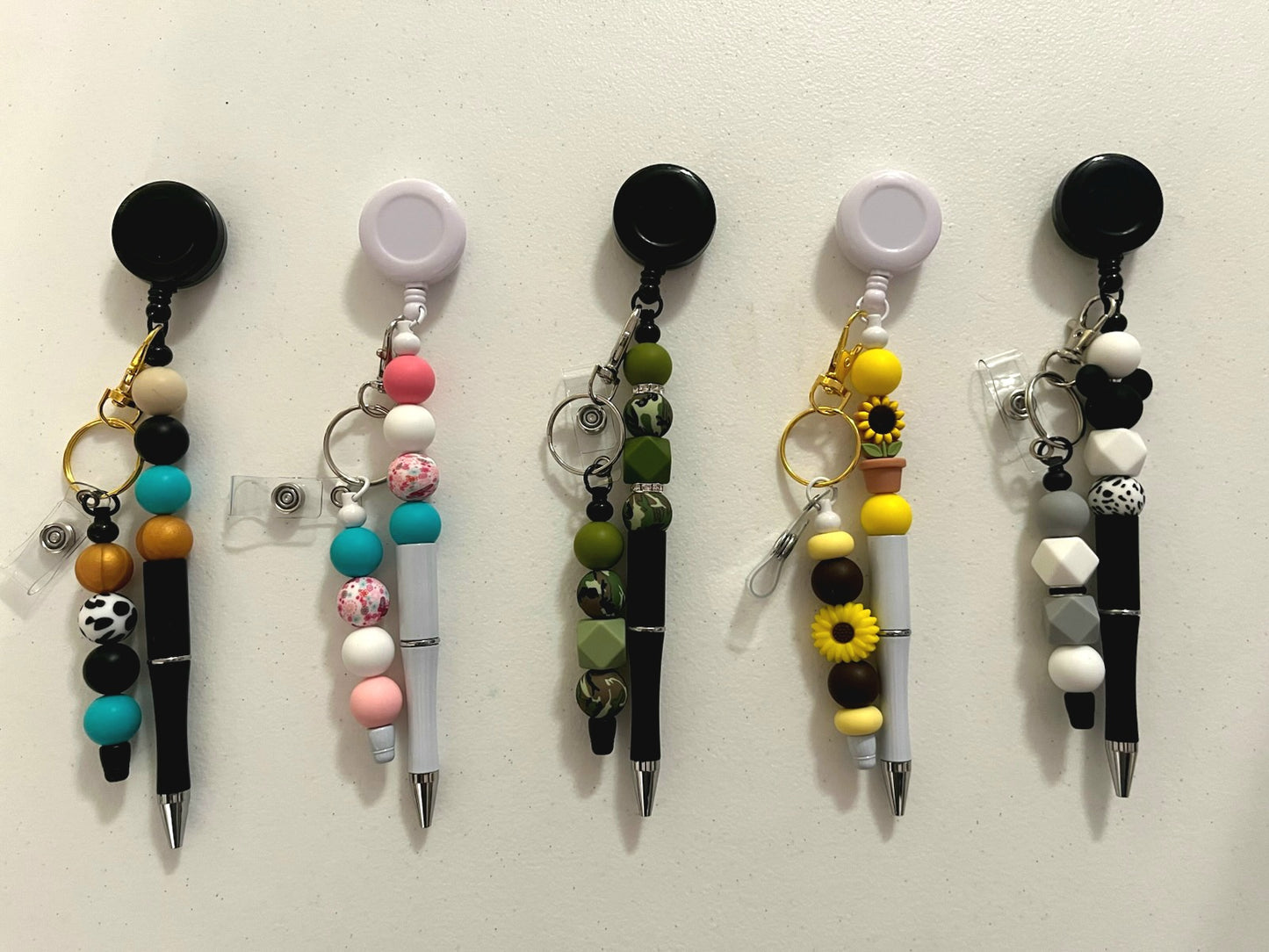 Silicone Beaded Retractable Pen & Badge Clip Set