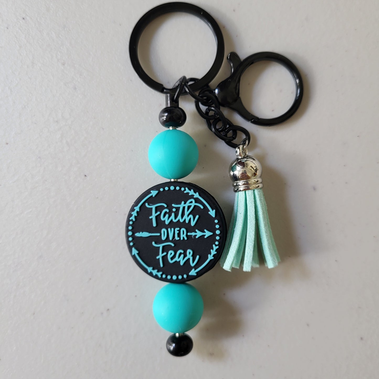 Llaveros con barra de cuentas