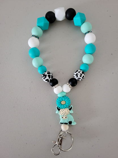 Pulseras con cuentas en forma de lágrima